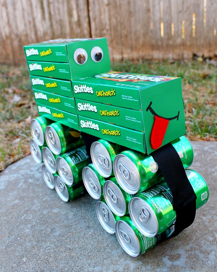 how-to-make-a-coke-candy-tractor-3