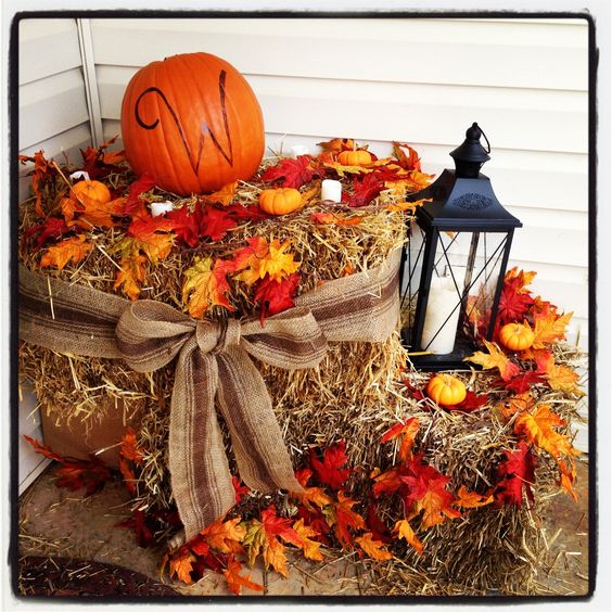 monogram-pumpkin